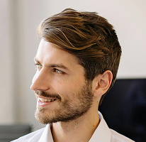 Foto Michael Brennan sebagai CTO dan pemimpin teknologi di bidang fintech serta crypto